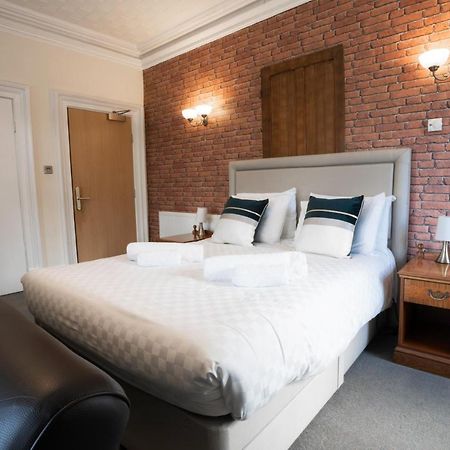 Milverton Hotel By Bevolve - Free Parking Manchester Exterior photo